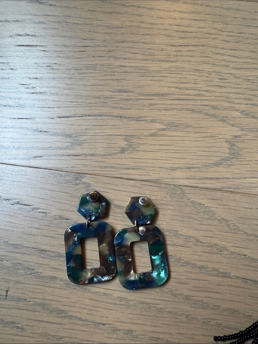 Earring bundle - Picture 6 of 7